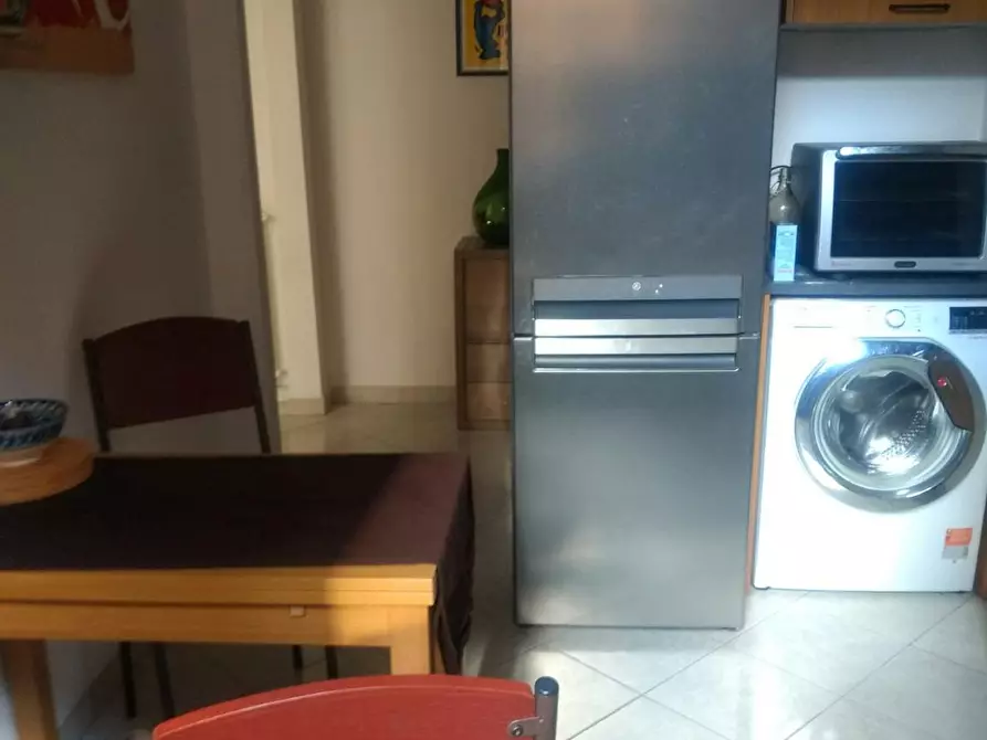 Immagine 10 di Camera in affitto  in Via Appia Nuova a Roma