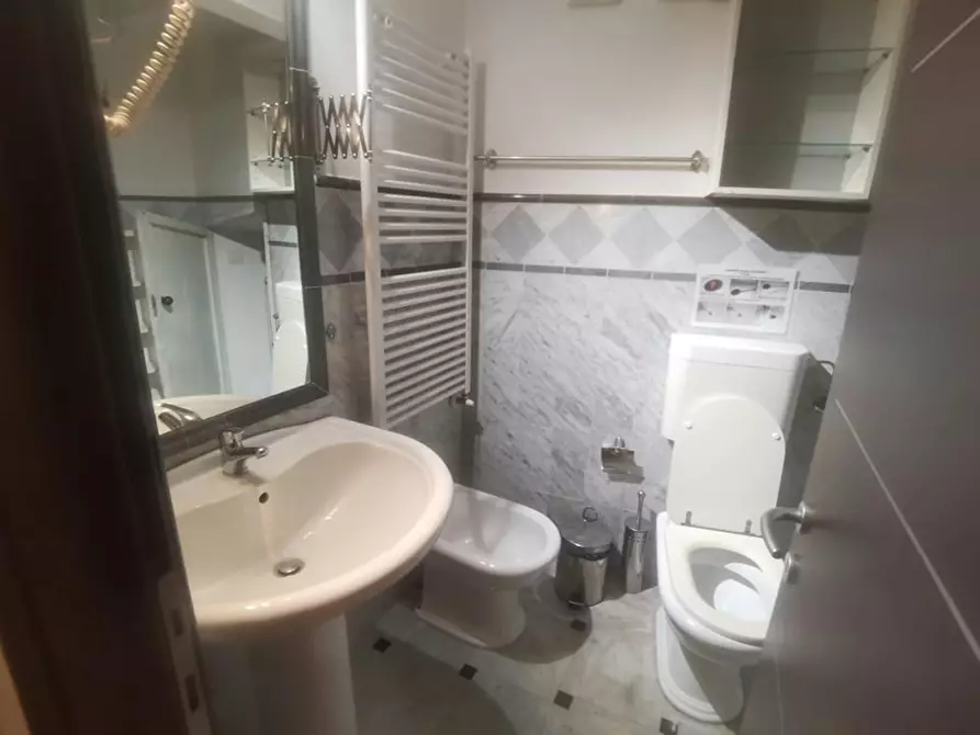 Immagine 9 di Camera condivisa in affitto  in Via Sant'Agostino a Firenze