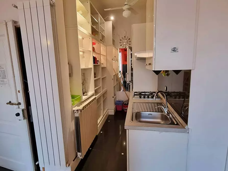 Immagine 6 di Camera condivisa in affitto  in Via di Santa Lucia a Firenze