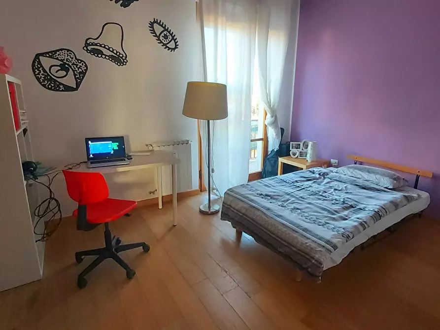 Immagine 2 di Camera in affitto  in Via Aligi Barducci a Firenze