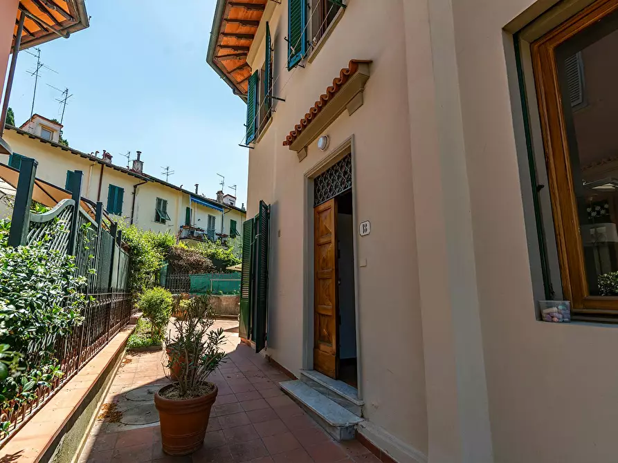 Immagine 6 di Casa indipendente in affitto  in Via del Baluardo a Firenze