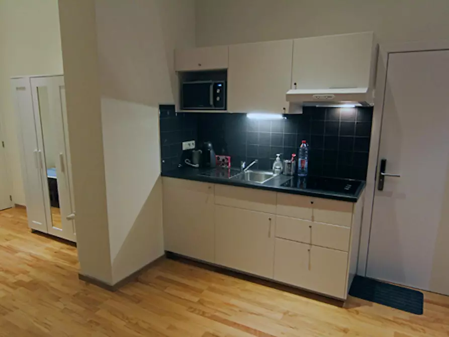 Immagine 4 di Appartamento in affitto  in Rue Saint-Josse a Saint-Josse-Ten-Noode
