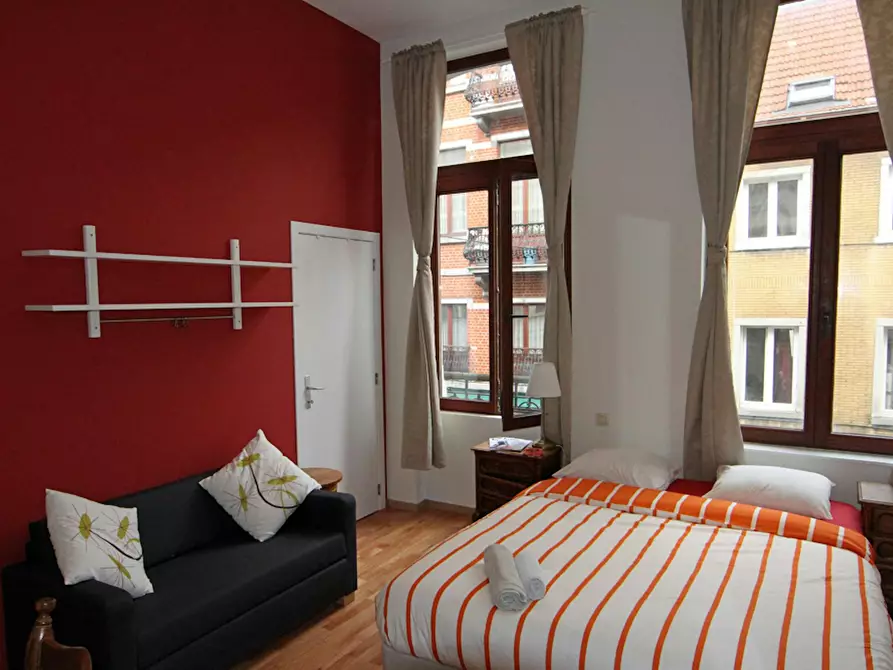 Immagine 2 di Appartamento in affitto  in Rue Saint-Josse a Saint-Josse-Ten-Noode