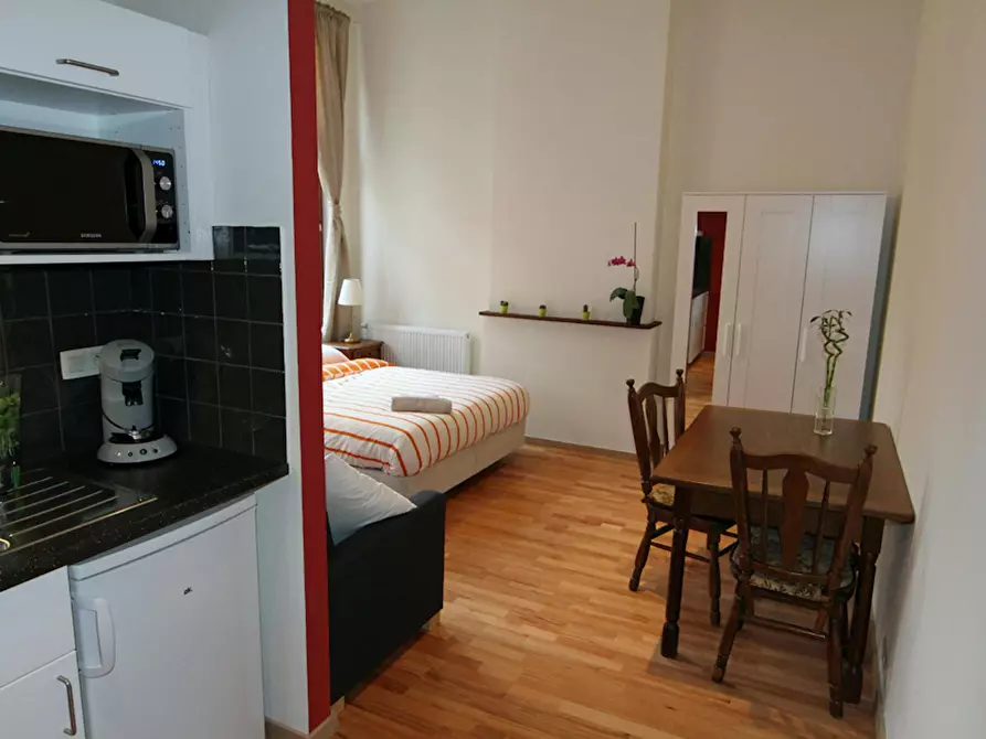 Immagine 5 di Appartamento in affitto  in Rue Saint-Josse a Saint-Josse-Ten-Noode
