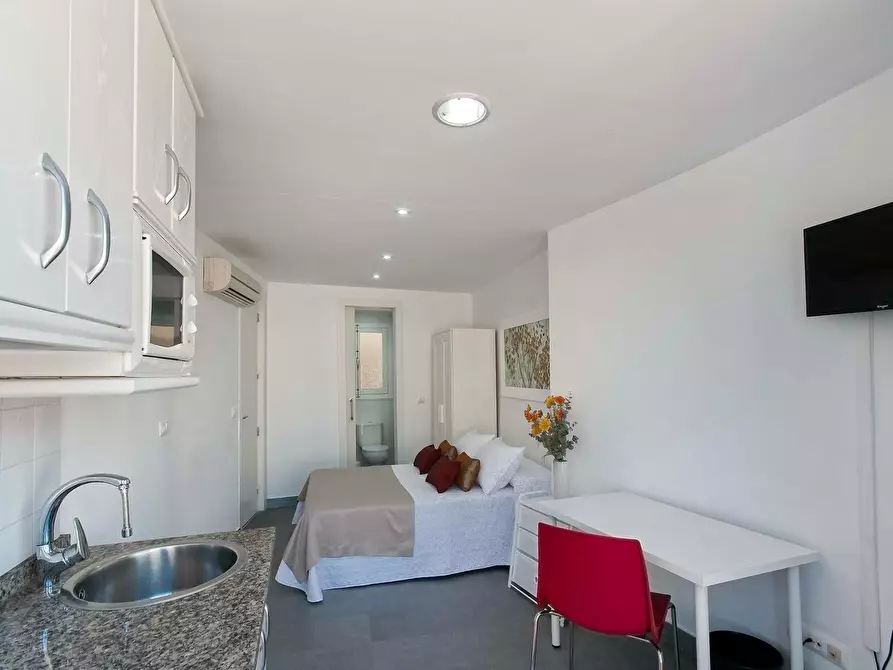 Immagine 5 di Camera in affitto  in Calle Pozo a Alicante/Alacant