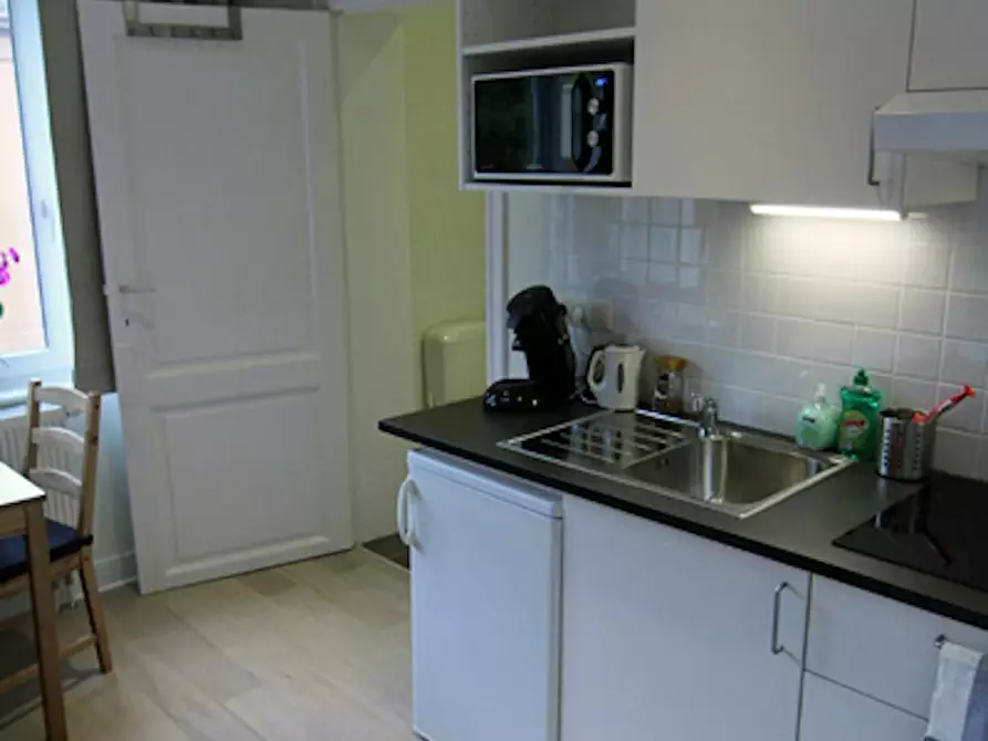 Immagine 3 di Appartamento in affitto  in Rue Verbist a Saint-Josse-Ten-Noode