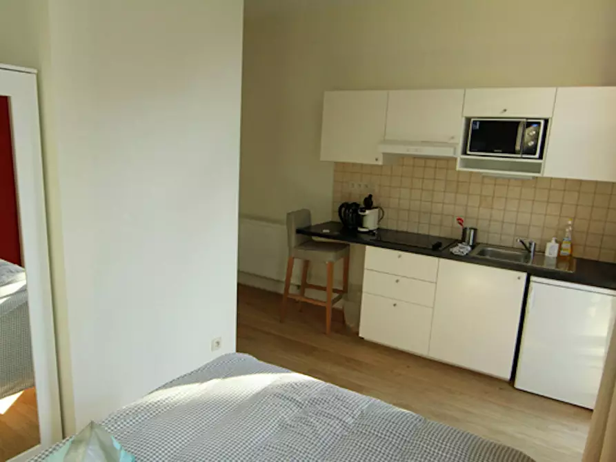 Immagine 3 di Appartamento in affitto  in Avenue de la Brabançonne a Bruxelles