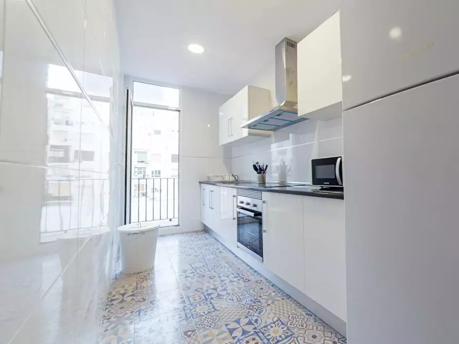 Immagine 7 di Camera in affitto  in Carrer de Císcar a Valencia