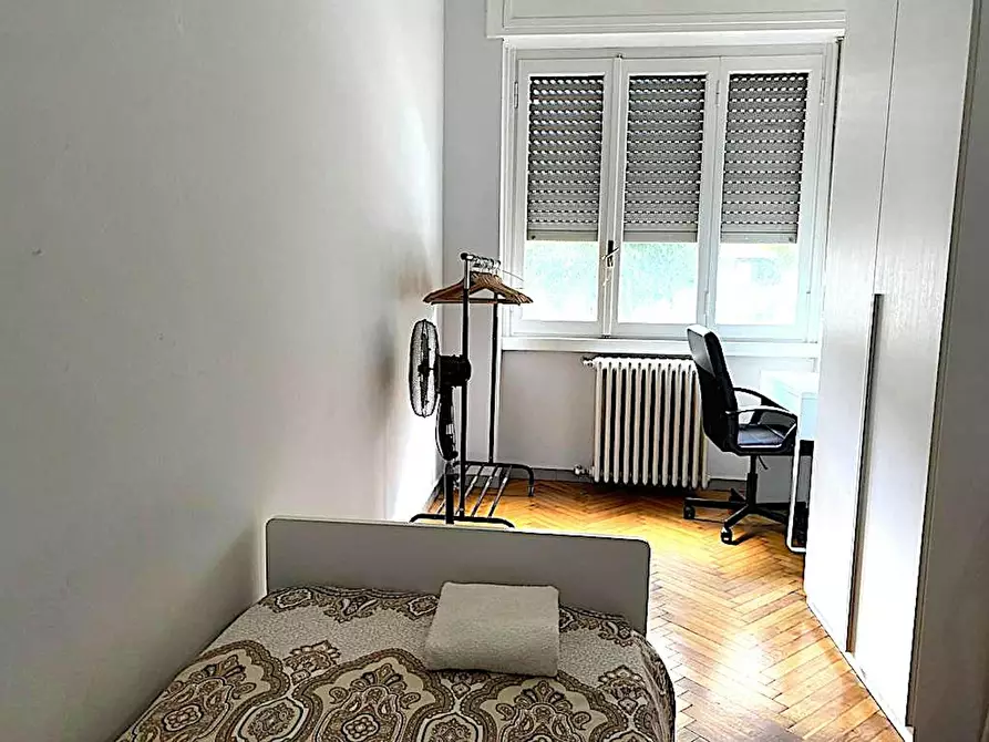 Immagine 7 di Camera in affitto  in Via Ettore Ponti a Milano