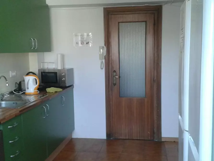 Immagine 3 di Camera in affitto  in Carrer del Poeta Artola a Valencia