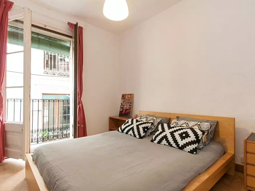 Immagine 3 di Camera in affitto  in Carrer d'Avinyó a Barcelona