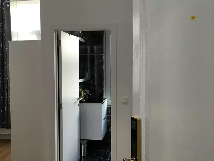 Immagine 7 di Casa indipendente in affitto  in Rue Verbist a Saint-Josse-Ten-Noode