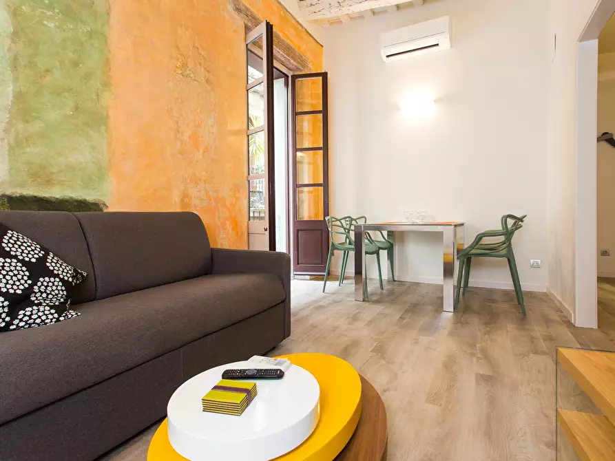 Immagine 5 di Appartamento in affitto  in Carrer de Salomó Ben Adret a Barcelona