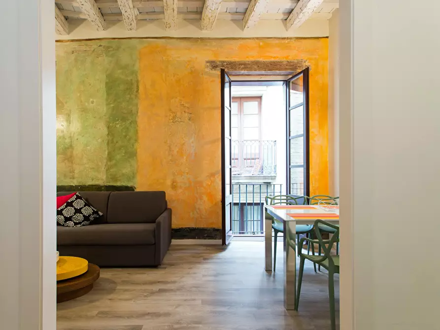 Immagine 2 di Appartamento in affitto  in Carrer de Salomó Ben Adret a Barcelona