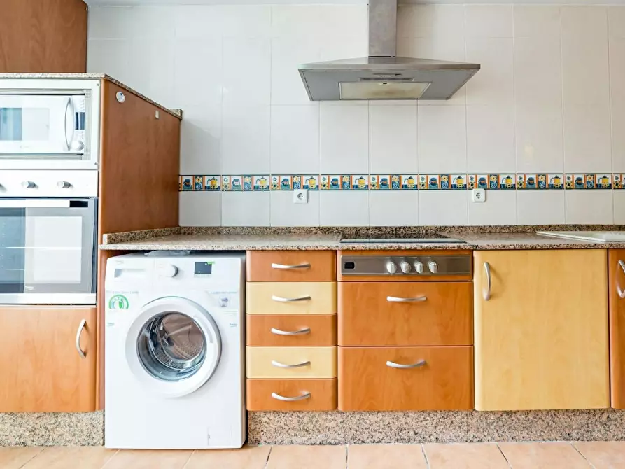 Immagine 8 di Camera in affitto  in Calle Marqués de Zenete a Valencia