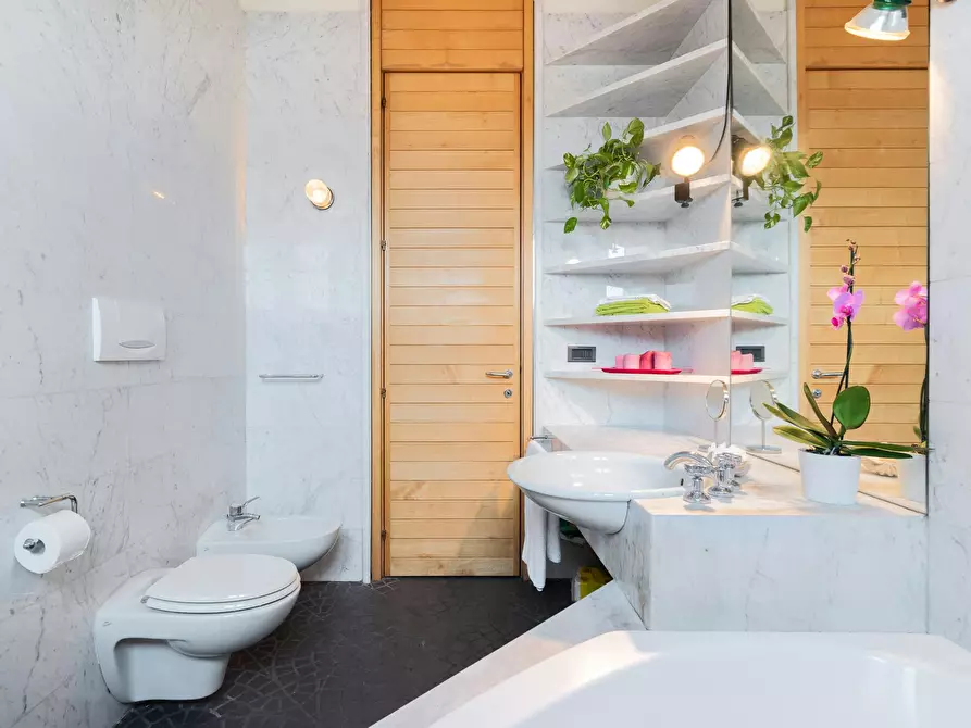 Immagine 9 di Camera in affitto  in Via del Ponte alle Mosse a Firenze