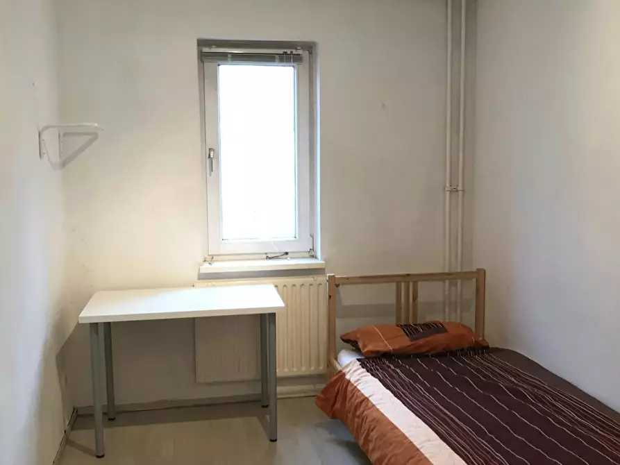 Immagine 1 di Camera in affitto  in Gneisenaustraße a Berlin Kreuzberg