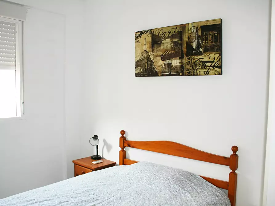 Immagine 1 di Camera in affitto  in Calle Alhondiga a Sevilla