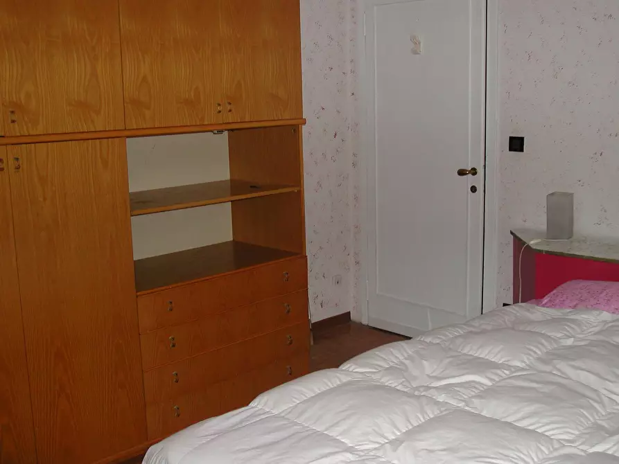 Immagine 2 di Camera in affitto  in Lungarno Cristoforo Colombo a Firenze