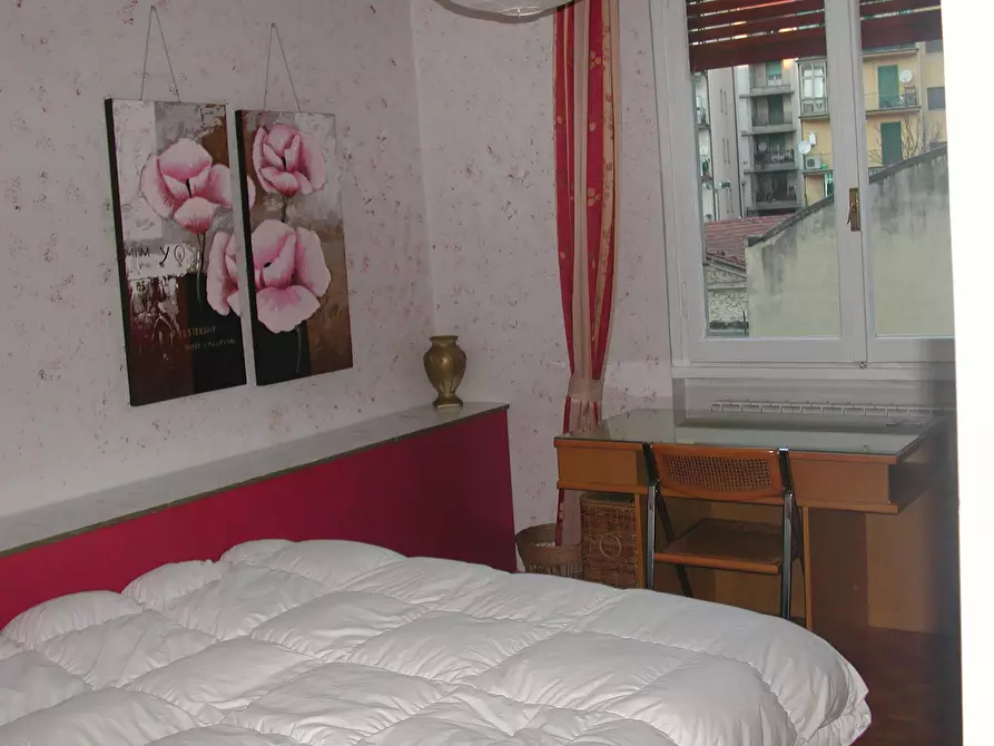 Immagine 1 di Camera in affitto  in Lungarno Cristoforo Colombo a Firenze