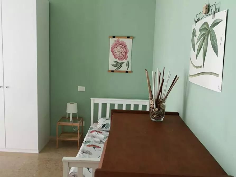 Immagine 3 di Camera condivisa in affitto  in Via Valdichiana a Firenze