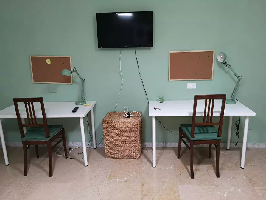 Immagine 9 di Camera condivisa in affitto  in Via Valdichiana a Firenze