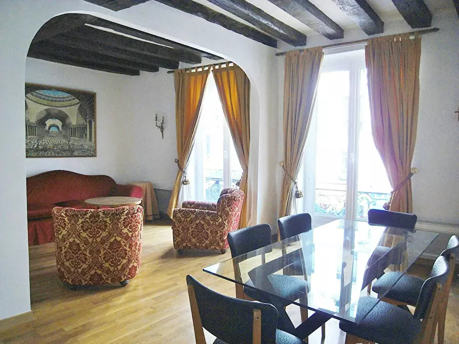 Immagine 3 di Appartamento in affitto  in Rue Montmartre a Paris