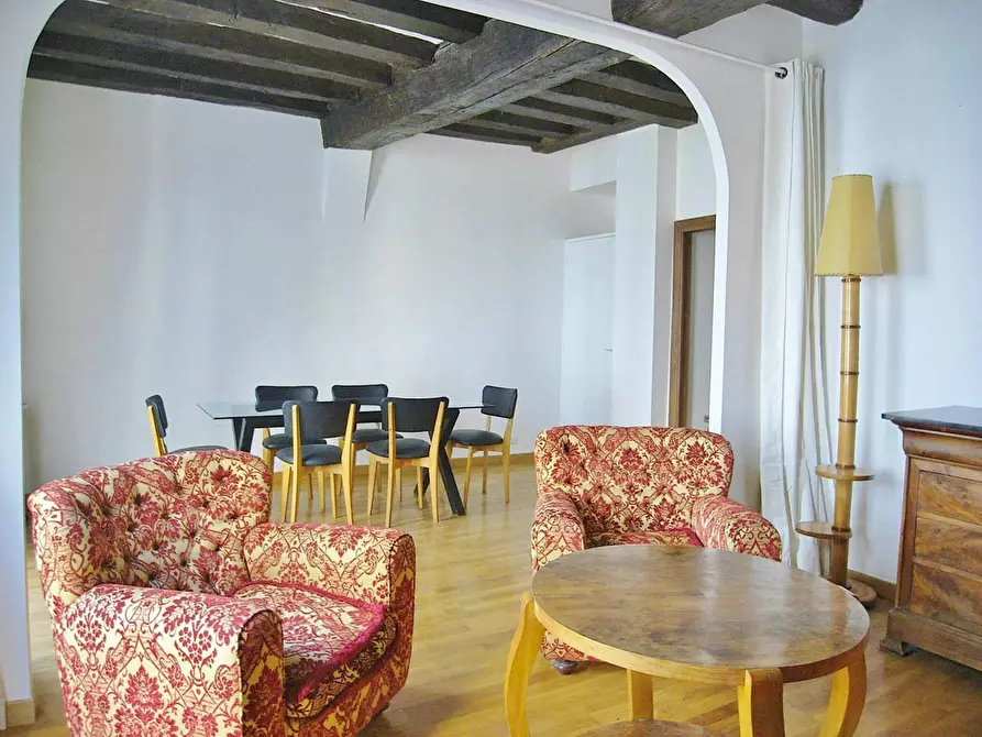 Immagine 10 di Appartamento in affitto  in Rue Montmartre a Paris