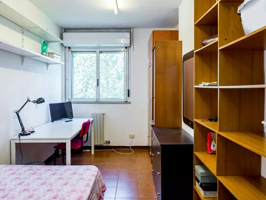 Immagine 1 di Camera in affitto  in Via dei Missaglia a Milano