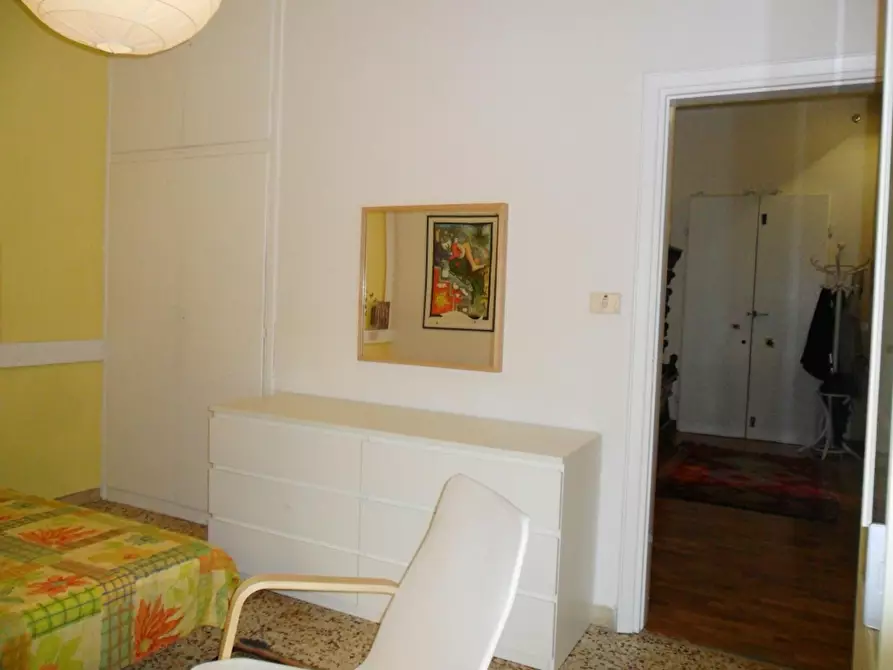 Immagine 2 di Camera in affitto  in Via Renato Fucini a Firenze