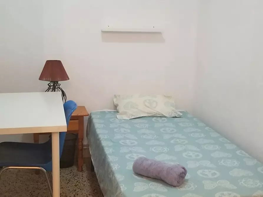 Immagine 6 di Camera in affitto  in Calle de Torrecilla del Leal a Madrid