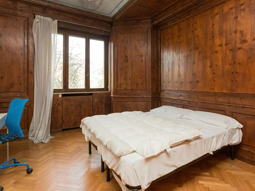 Immagine 2 di Camera in affitto  in Via Giovanni Segantini a Milano