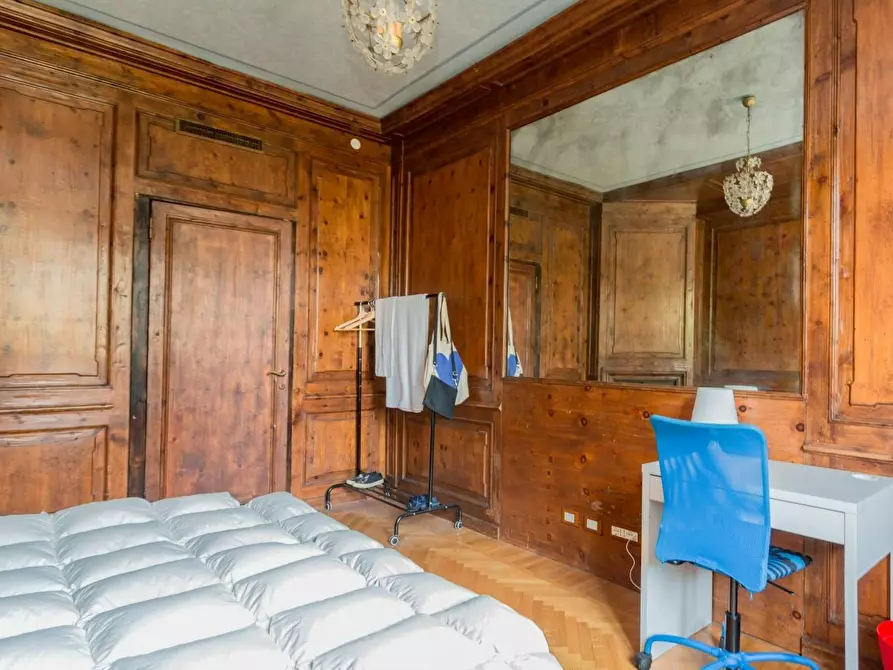 Immagine 4 di Camera in affitto  in Via Giovanni Segantini a Milano