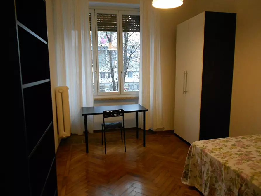Immagine 3 di Camera in affitto  in Corso San Maurizio a Torino