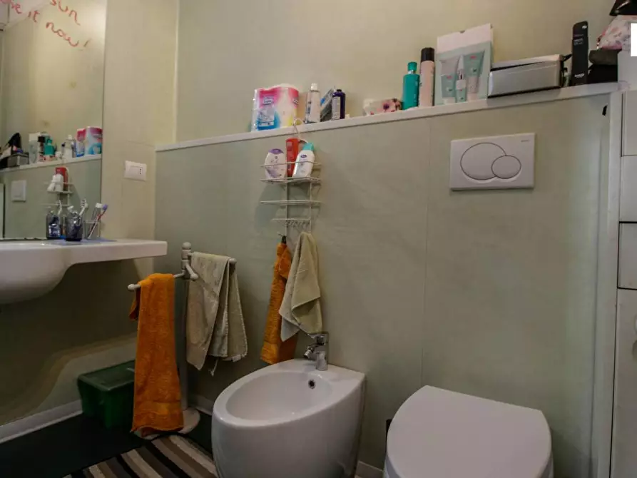 Immagine 9 di Camera in affitto  in Corso San Maurizio a Torino