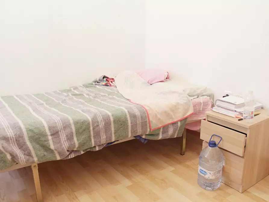 Immagine 2 di Camera in affitto  in Callejón Diamela a Sevilla