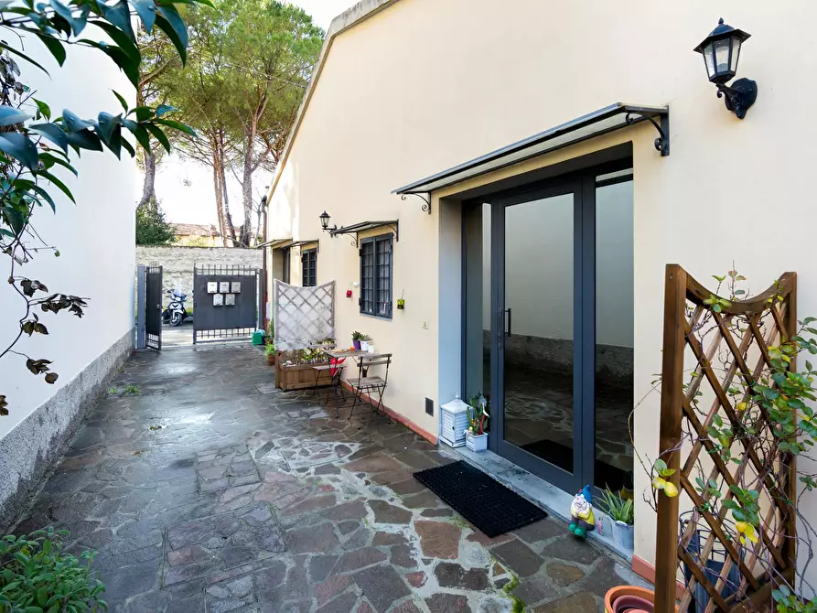 Immagine 2 di Appartamento in affitto  in Via Francesco Domenico Guerrazzi a Sesto Fiorentino