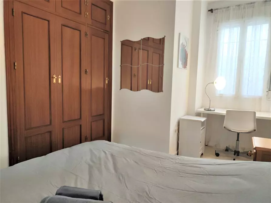 Immagine 4 di Appartamento in affitto  in Plaza San Martín a Sevilla