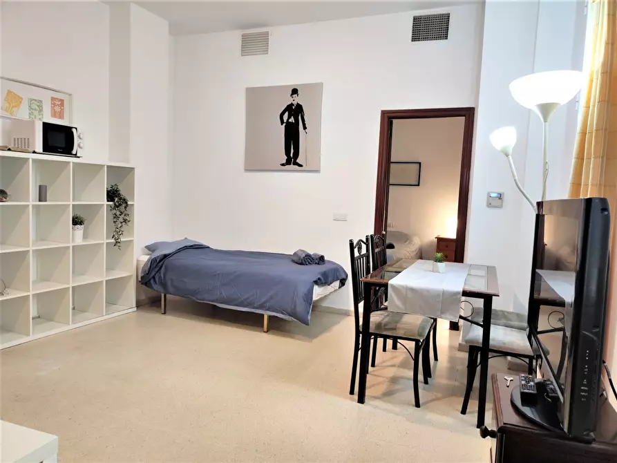 Immagine 8 di Appartamento in affitto  in Plaza San Martín a Sevilla