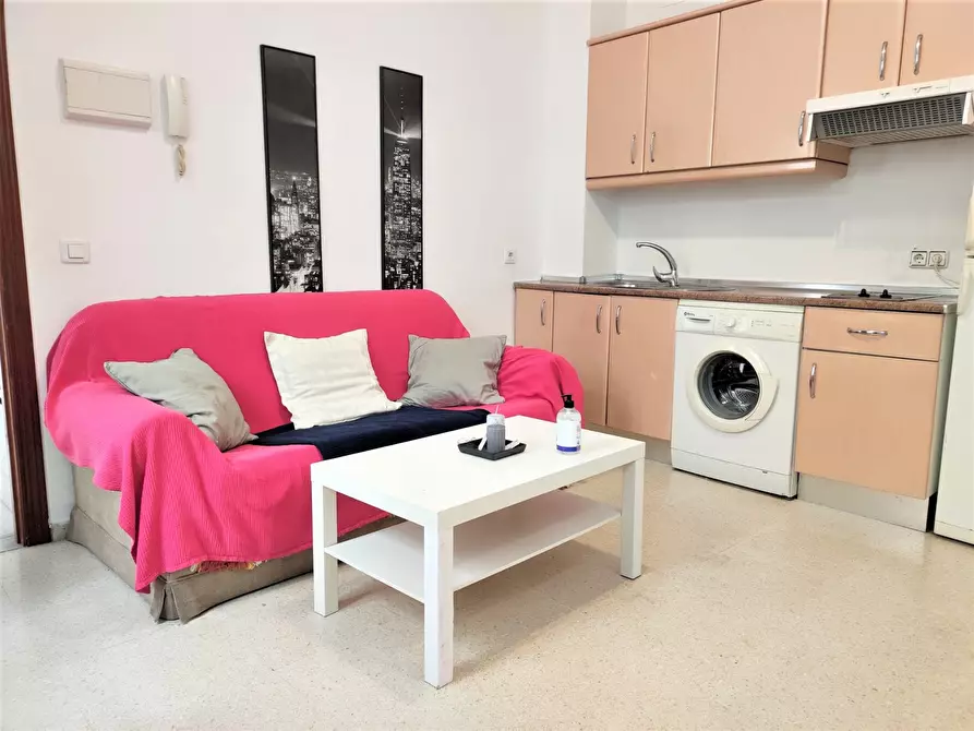 Immagine 10 di Appartamento in affitto  in Plaza San Martín a Sevilla