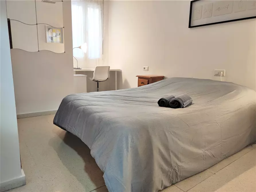 Immagine 2 di Appartamento in affitto  in Plaza San Martín a Sevilla