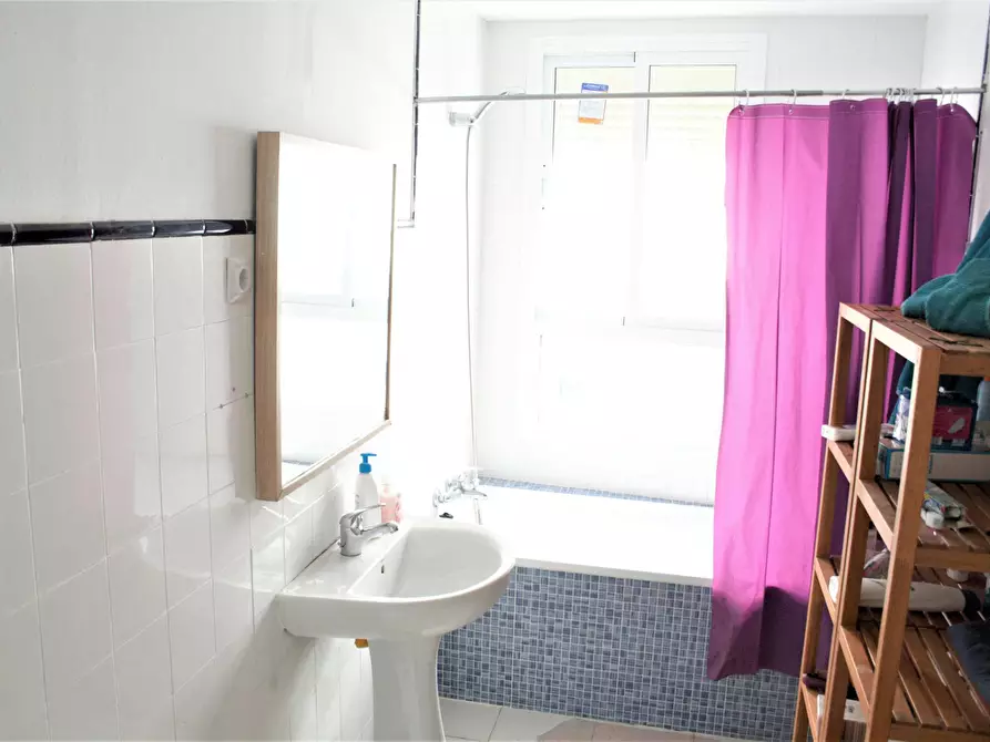 Immagine 10 di Camera in affitto  in Calle Sol a Sevilla