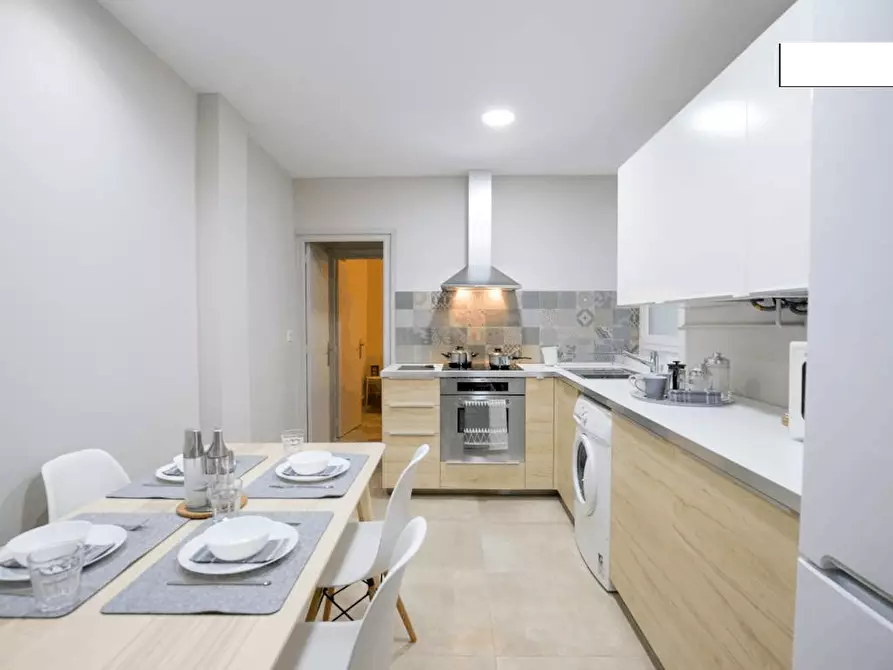 Immagine 6 di Camera in affitto  in Madariaga Etorbidea a Bilbao