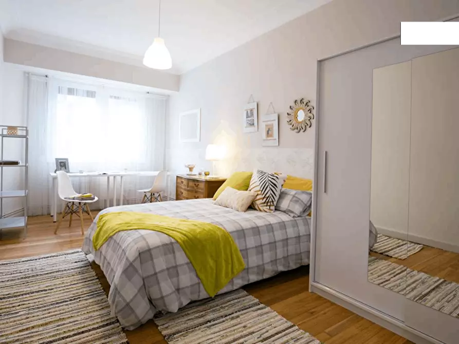 Immagine 1 di Camera in affitto  in Madariaga Etorbidea a Bilbao