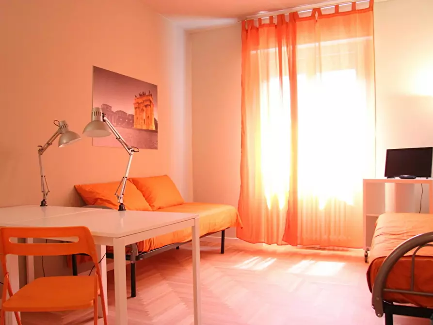 Immagine 7 di Camera in affitto  in Via dei Biancospini a Milano