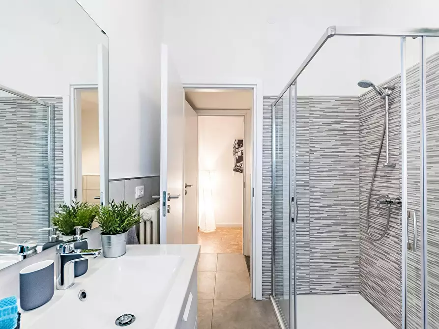 Immagine 5 di Camera in affitto  in Via Umago a Padova