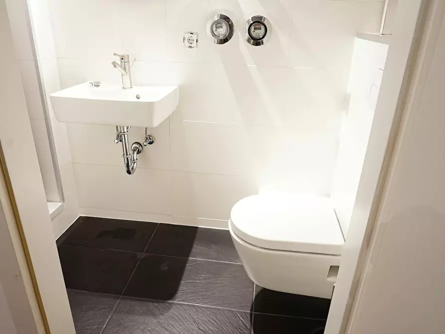 Immagine 7 di Appartamento in affitto  in Jablonskistraße a Berlin