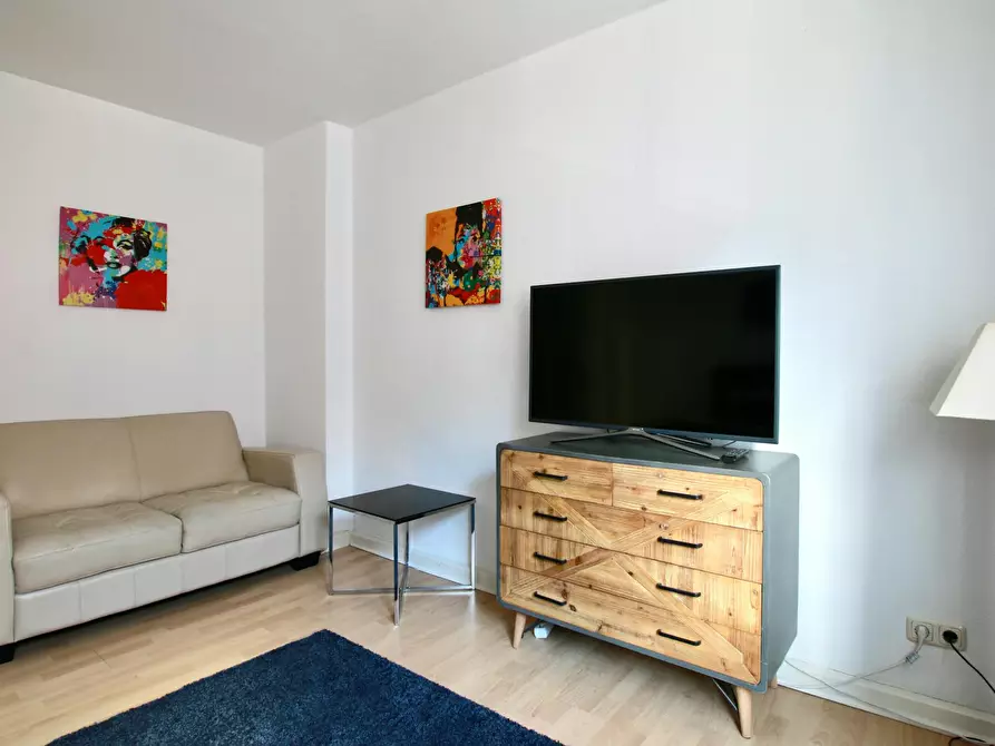 Immagine 6 di Appartamento in affitto  in Leostraße a Köln