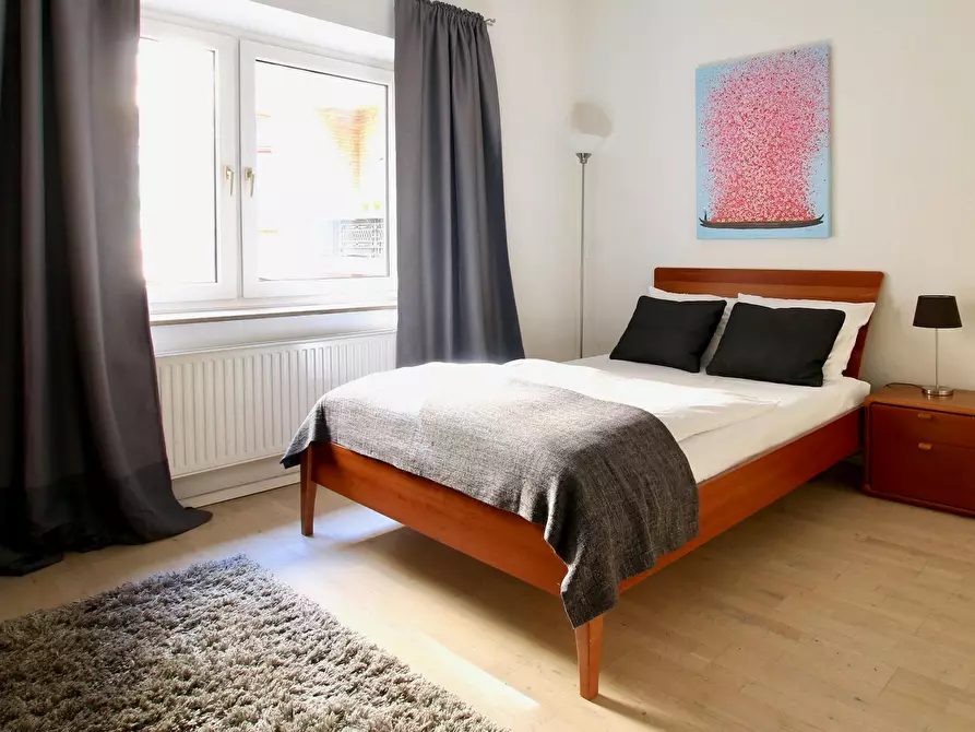 Immagine 8 di Appartamento in affitto  in Roonstraße a Köln