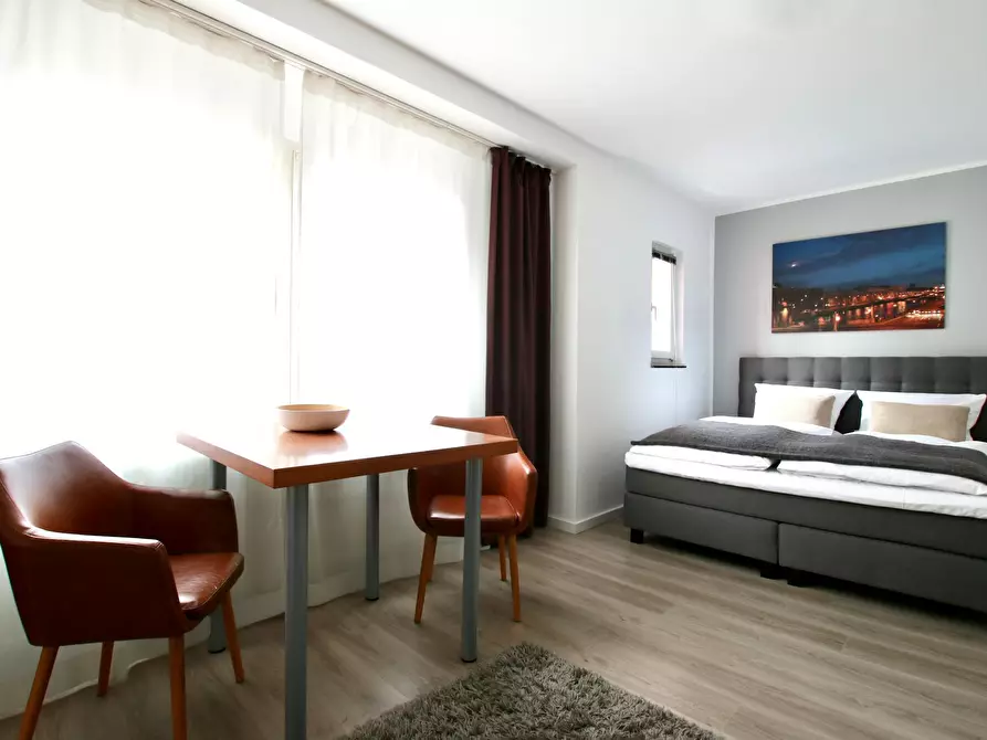Immagine 6 di Appartamento in affitto  in Bismarckstraße a Köln